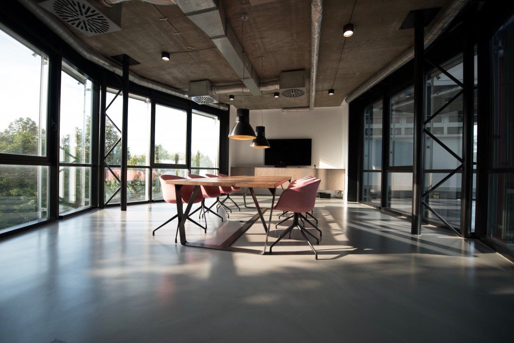 Ditch Windowless Room, Opt For Meeting Rooms With Natural Light