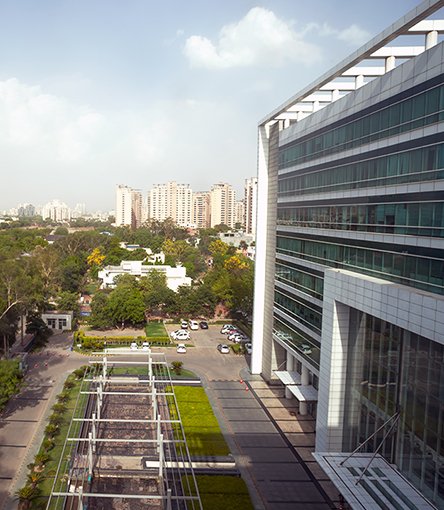 Ditch Those Hassles. Choose Coworking Space in Gurgaon At Park Centra