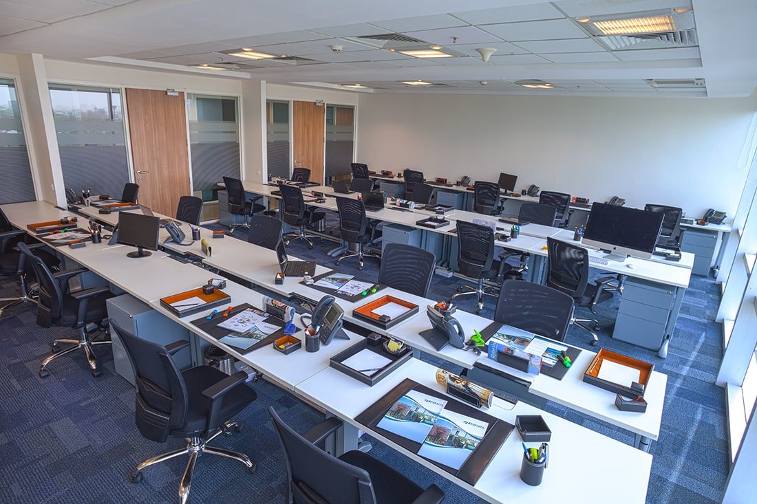 Ready-To-Go Office Spaces That Lower Your Expenses