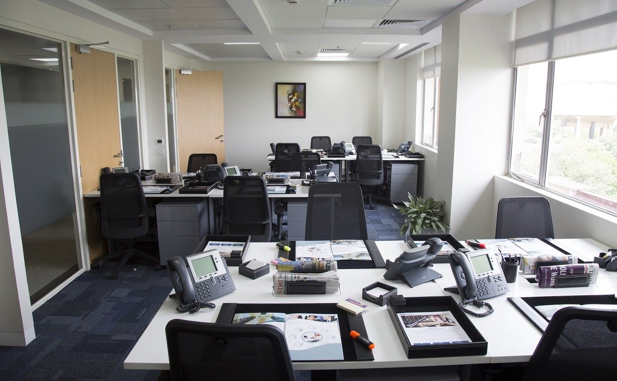 Plenty of Reasons to Choose A Serviced Office in Aerocity